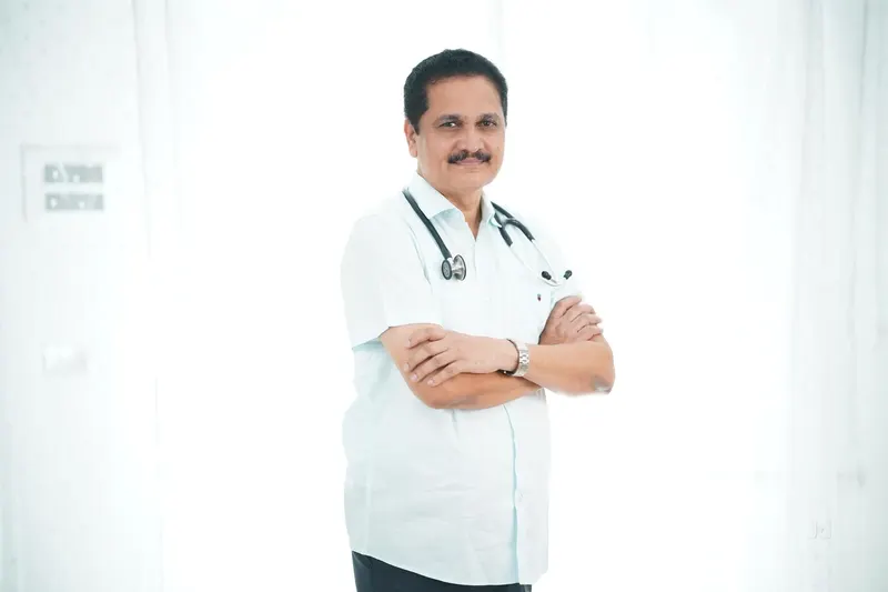 Portrait of Dr. RVN Uma Maheshwara Rao, Consultant General Physician at Mahika Multispeciality Hospital, Guntur